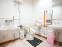 クリニックトイレの内装
