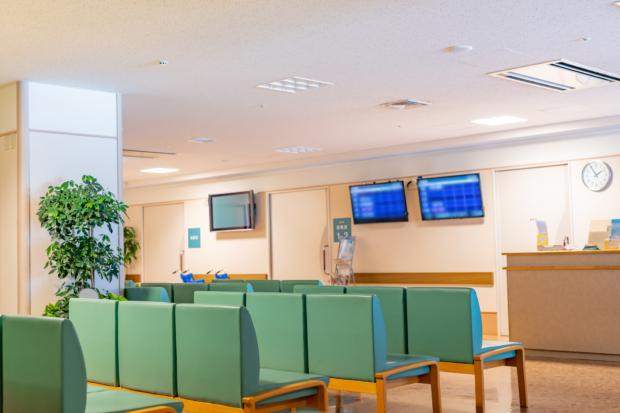 クリニックに入れるイス