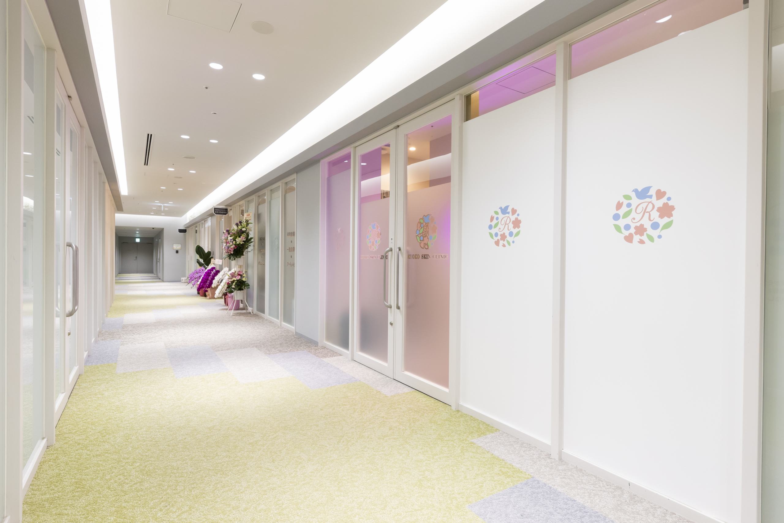 実績：千里中央りょうこスキンクリニック美容・形成外科 様